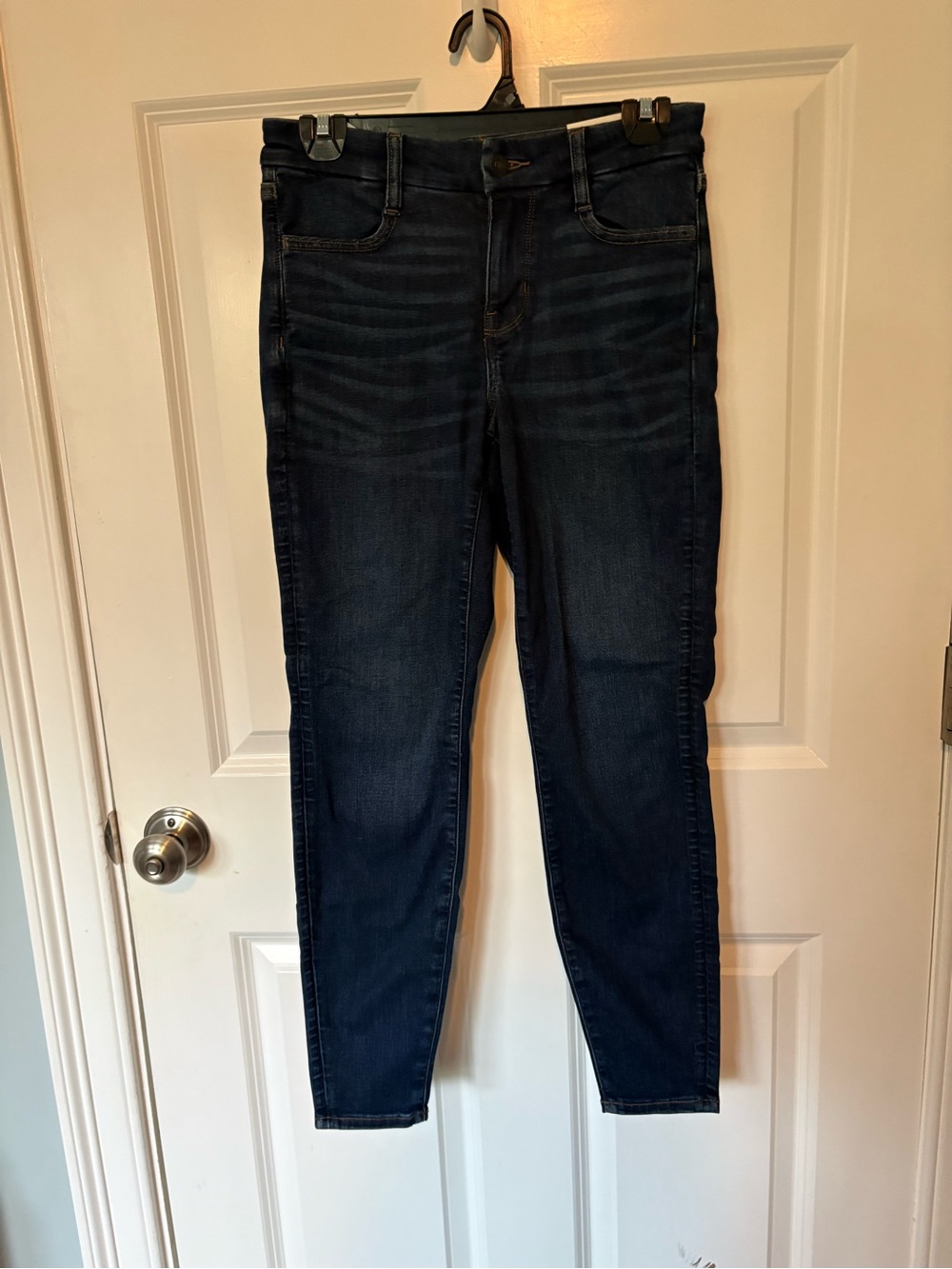 Skatercore, 90s, Y2K, American Eagle Curvy High Raise Skinny Jeans